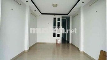 Nhà Sạch Sẻ DT 110m2 1Trệt 1Lầu 2pn 2Wc Hẻm Ôtô Nhà Rất Thông Thoáng