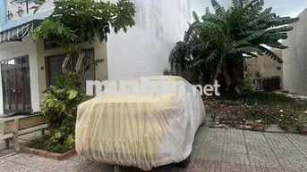 đất ngon , giá rẻ nằm kế trung tâm cần tìm chủ mới 172m2