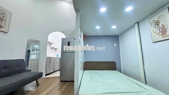 NGUYỄN KIỆM Ở 5 - 6 NGƯỜI Ở THOẢI MÁI