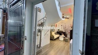 CĂN TRUNG TÂM SÀI ĐỒNG, 3 NGỦ, Ô TÔ ĐỖ CỬA, FULL NỘI THẤT GIÁ ĐẸP