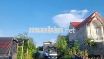 Bán lô đất ngay Chợ Bình Nhâm, 150m2, 1 tỷ 270tr, FUL thổ cư