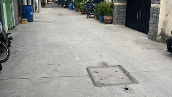 nhà khu ,kế chợ phú thuận ,Q7 - dt- 7x24 giá tỷ ,