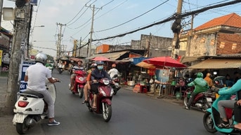 Bán nhà mặt tiền đường quận tân phú