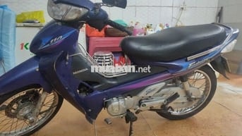 Bán xe future 1 - xe zin, nhà chật nên bán