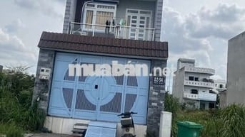 kẹt tiền bán lô đất khu dân cư tân đô 130m2 dân cư đông