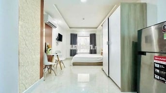 Căn Hộ Cửa Sổ Thang Máy Phú Nhuận Gần Phan Xích Long Trường Sa Quận 1