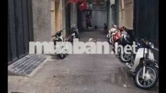 Tôi cần bán nhà mặt ngõ Trường Chinh 5tầng thang máy full nội thất.