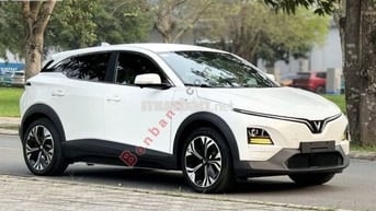 VinFast VF6 Plus 2025