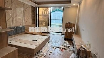 Pháo Đài Láng – Full tiện ích, ô tô đỗ cửa, vào ở ngay 10/9