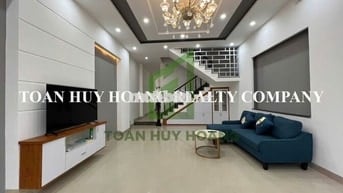 🏖️🏡 Tuyệt Vời! Nhà Cho Thuê Gần Hồ Xuân Hương, Cách Biển Chỉ 300m!