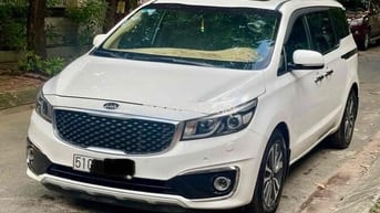 Kia Sedona 2018 2.2 DATH - 82000 km