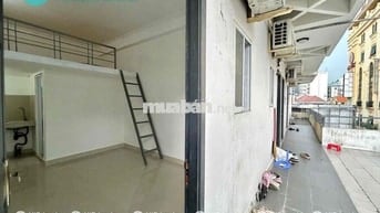 Phòng gác, ở được 3-4 người ngay công viên Hoàng Văn Thụ