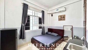 Studio Full Nội Thất - Di Chuyển Thang Máy - Tiện Nghi Cao Cấp