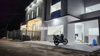Chỉ 1,9 tỷ nhà mới xây dựng 1 trệt 1 lầu 2 PN phong cách hiện đại