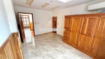 PHÒNG SẠCH SẼ – AN NINH – GIÁ CỰC TỐT CÁCH IUH 700m