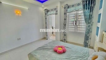 CĂN STUDIO GẦN ĐẠI HỌC TÀI CHÍNH MARKETING