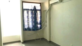  Cho thuê nhà hẻm 3m(BG) Võ Văn Kiệt, P.5, Q.5 giá 10tr