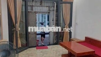 cần bán gấp nhà quận 8 Bông Sao 1T2L diện tích lớn SHR gần UBND, chợ