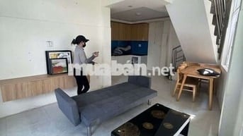 Nhà mới có nội thấy như hình, 3pn 3wc sân xe máy ban đông, dg 8m thông