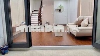 Chính chủ bán nhà phố Trung Phụng - Đống Đa giá 8,48 Tỷ. DTSD 36m x6T
