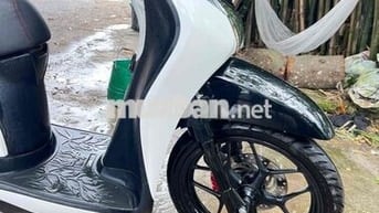 sh mo  125 Fi trắng đen bọt chơ