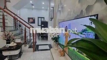 Kim Giang cách 1 nhà ra oto tránh, Ngõ Trước nhà Rộng 3m, 35m x 5 tâng