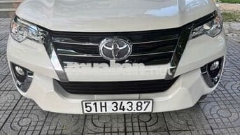 E có con fortuner máy dầu 1 chủ full lịch sử hãng