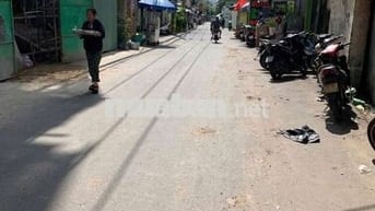 Nhà bán gấp 4, 62x20 m nở hậu 7,5m đúc 3 tấm