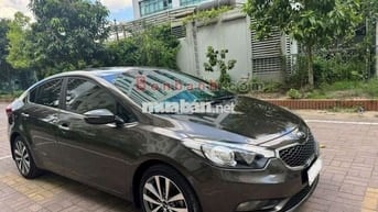 Kia K3 1.6 MT 2015 - 300 Triệu