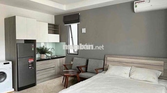 CHDV CAO CẤP - FULL NỘI THẤT - THANG MÁY - CÁCH UEH CHỈ VÀI TRĂM MÉT
