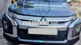 Bán Mitsubishi Triton 2022 4x2 AT màu Xám đi kỹ
