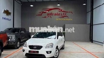 Kia Carens 2015 MT