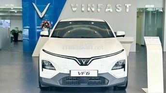 VinFast VF6 Eco 2025