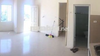 Phòng trọ ngõ 639 Hoàng Hòa Thám điều hòa PCCC tiêu chuẩn 2.7tr
