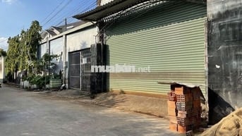 KHO XƯỞNG 200M² – ĐIỆN 3 PHA, NƯỚC MÁY – GIÁ CHỈ 8 TRIỆU/THÁNG