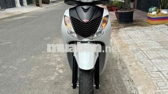 Mình bán Sh150i nhập Ý 2010 Sm1049 Áo Trắng zin