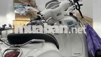 Cần bán xe vespa sprint 2018 xe vẫn đang đi