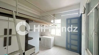 Duplex cửa sổ trời - Gần trường UEH - HUFLIT - UMP Quận 10