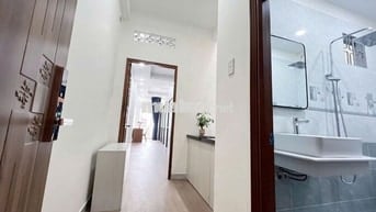 Căn 2PN- Thoáng đẹp- Lối đi rộng có bếp-Tiện nghi