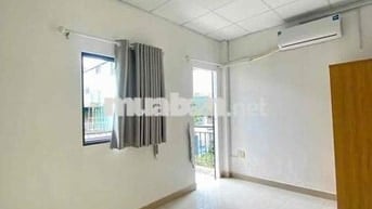➡️🔑Chi thuê căn Stu, bancol thoáng mát, gần trường ĐH UEF, Hutech