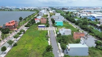 ĐẤT NGHỈ DƯỠNG, CẦN BÁN 1 LÔ 105m2 VIEW HỒ THÍCH HỢP ĐỂ NGHỈ DƯỠNG