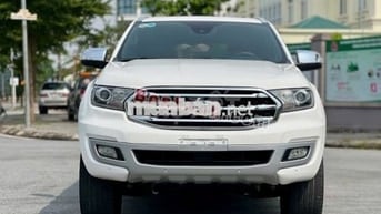 Xe Ford Everest Titanium 2.0L 4x4 AT 2019