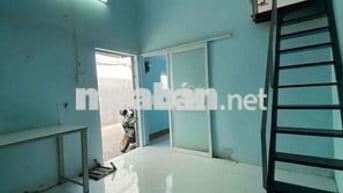 CHO THUÊ NHÀ - 2PN 2WC - 1 TRỆT 1 LỬNG - GẦN CHỢ BÀ CHIỄU, HÀNG XANH