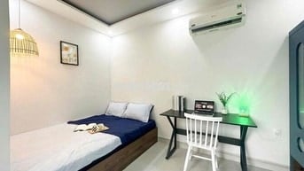 PHÒNG FULL NỘI THẤT BAN CÔNG Q10