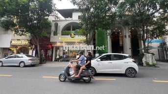 CHO THUÊ NHÀ 100 LÊ THỊ HỒNG GẤM PHƯỜNG NGUYỄN THÁI BÌNH QUẬN 1
