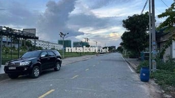 cần bán lô đất kdc vietsing dt 100m2