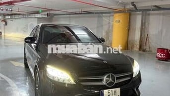 Kẹt tiền bán Mercedes  C Class đã qua sử dụng