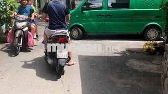 Nhà HXH 43m2, 3PN, Đường Quang Trung 1 xẹt.