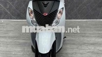 SH Ý 2012 150i HSCT