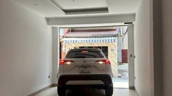 Trung Phụng – Gara Ô tô – Nhà Đẹp 65m², 5 tầng, chỉ 11 tỷ!